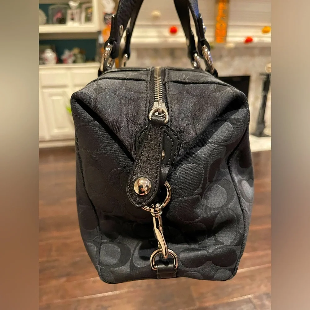 COACH Ashley Signature Satchel in black. EUC - Picture 7 of 17